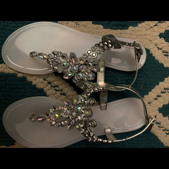 Sandals - Picture 2 of 8